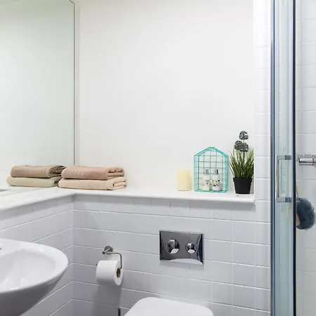 Aparto - Montrose Appartement